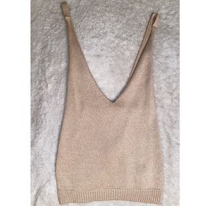 Cream colored cropped knit tank top size M from Forever 21 perfect condition